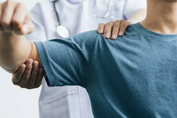 Fisioterapia para tendinite no ombro
